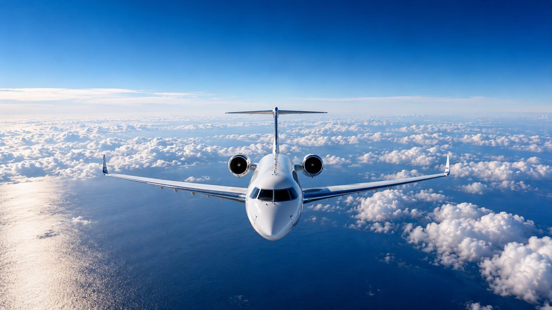 Avion long-courrier au-dessus de l'océan, offre Long Courrier 2lweb